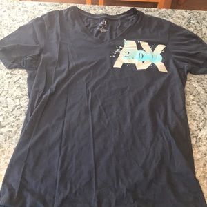 Men’s Medium Armani Exchange V-neck T-shirt